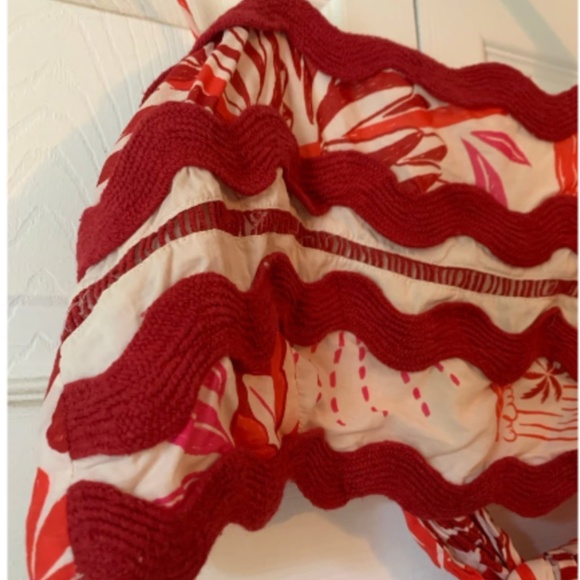 Size Small - Farm Rio Tie Back Crop Top - Picture 5 of 10